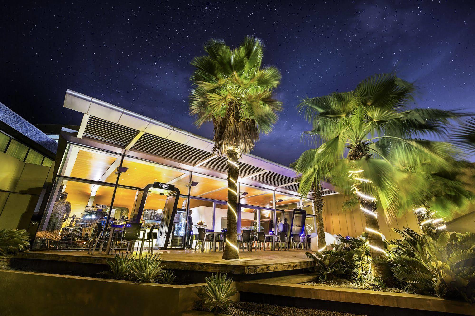 Officers Club & Abu Dhabi